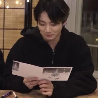 Sticker from 𝗷𝘂𝗻𝗴𝗸𝗼𝗼𝗸 [ @helpjki ]