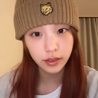 🎡 emoji YEJI @hwangyejiarchivee Telegram sticker 19 of 40
