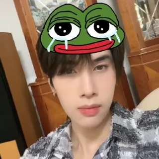 Sticker from Dunk  :@Uveal63762: