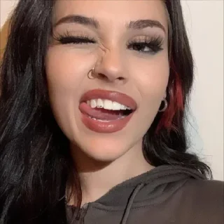 😜 emoji Maggie Lindemann :: @riltex Telegram sticker 16 of 52
