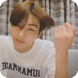 Sticker from jungwon by @hellpdior
