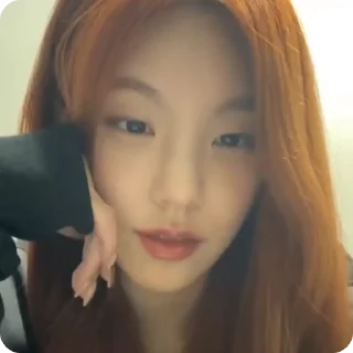 🧡 emoji yeji 🫦 | @arnxwibx Telegram sticker 5 of 50