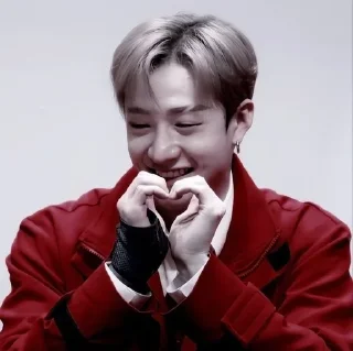 Sticker from 𝘾𝙝𝙖𝙣𝙞. <3＼(≧▽≦)／