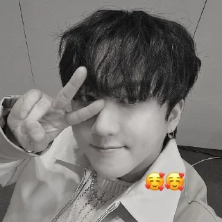 🍙 emoji changbin [🍙] Telegram sticker 14 of 33