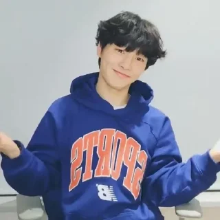 🤷 emoji maknae on top by @walefqq Telegram sticker 5 of 100