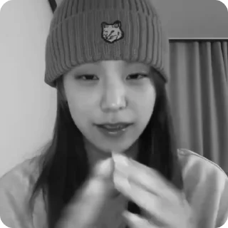 🌟 emoji Yeji BW @hwangyejiarchivee Telegram sticker 24 of 39