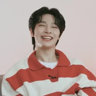😁 emoji maknae on top by @walefqq Telegram sticker 9 of 100
