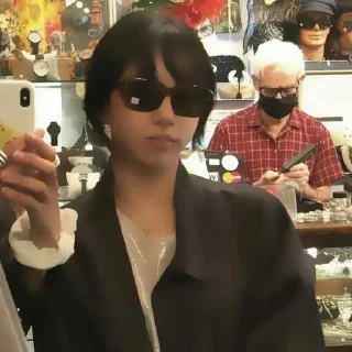 ☠️ emoji chaeyong & ☠️ ≠ @ly3hp Telegram sticker 17 of 40