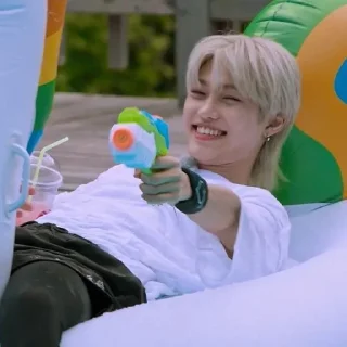 🔫 emoji Felix Telegram sticker 23 of 45