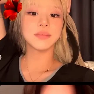 🔋 emoji 🔋 # Chaeyoung by @soohwe_help Telegram sticker 16 of 29