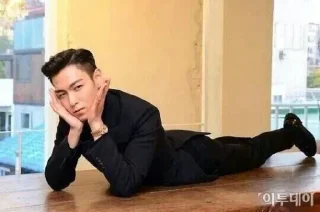 🤩 emoji rvl Telegram sticker 7 of 90
