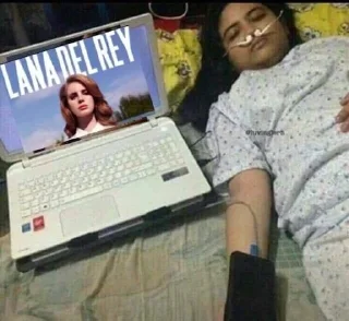 🦶 emoji queen lana del rey Telegram sticker 7 of 32