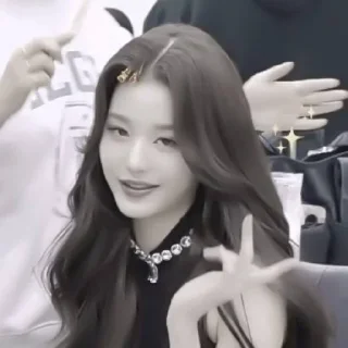 🥡 emoji 🥡::wonyoung:: by @obsessiongw Telegram sticker 23 of 30