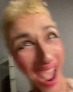 🤪 emoji стрим трёх легенд Telegram sticker 12 of 42