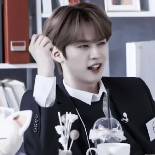 🦪 emoji » 🦪 minho ! - @smstickerr Telegram sticker 19 of 40