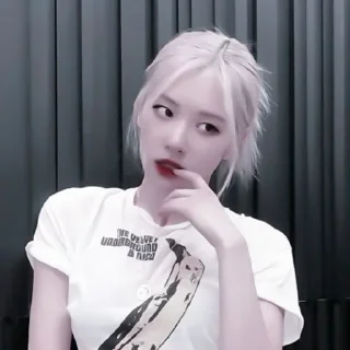 👼 emoji rose_blink Telegram sticker 10 of 34