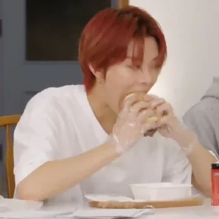 Sticker from ✦ yuta : @milwuni