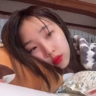 🌠 emoji Yeojin @loonahellp Telegram sticker 14 of 50