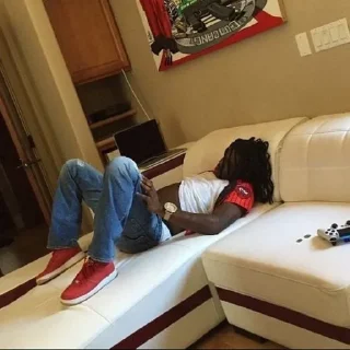 😴 emoji SOSAAAAAAA | by @fckkkksupreme Telegram sticker 23 of 36