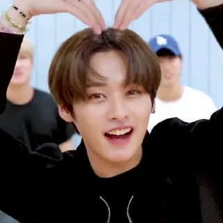 ❤️ emoji Minho Telegram sticker 23 of 90