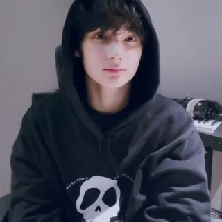 👾 emoji @WAR1HLP ㅡ kaí ' Telegram sticker 16 of 35