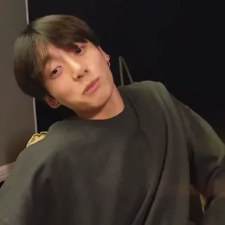 🤪 emoji Jeon Jungkook Telegram sticker 9 of 27