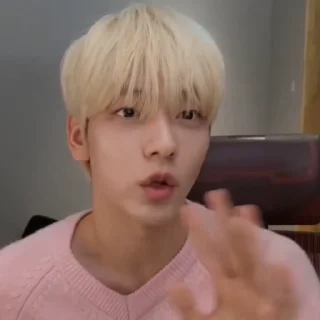 🔮 emoji SOOBIN @LOVELYSTICKS Telegram sticker 22 of 35