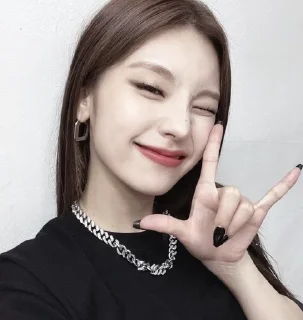 🤟 emoji Yeji 😽 Telegram sticker 18 of 44