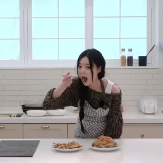 🥠 emoji Soojin-@psmd8 Telegram sticker 23 of 31