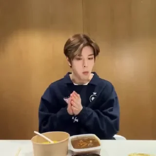 🧿 emoji 🪬SEUNGMIN🪬 ‘` @hiphelp Telegram sticker 11 of 29