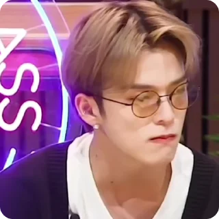 👀 emoji Хамада Асахи Treasure Telegram sticker 20 of 50