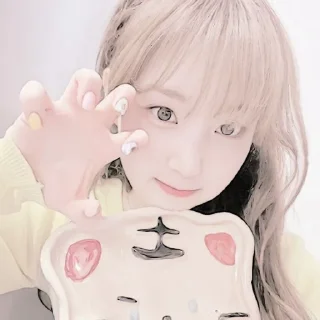 💗 emoji chaehyun by @lovestikerpacks Telegram sticker 11 of 30
