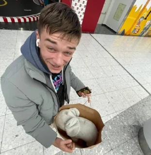 🥰 emoji отец батара Telegram sticker 5 of 17