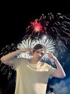 🎉 emoji Слава КПСС / коллекция салютов Telegram sticker 23 of 31