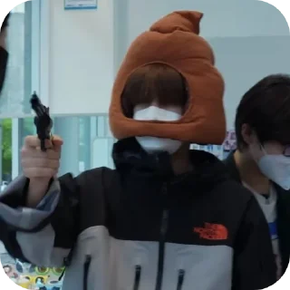 🔫 emoji Seungmin in the building Telegram sticker 24 of 28