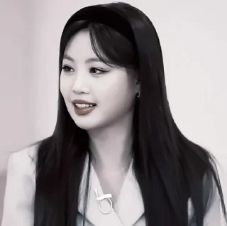 🤍 emoji I'll die for soojin. @senwxw . Telegram sticker 5 of 17