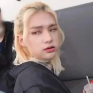 🤨 emoji сборник "зачем?" Telegram sticker 17 of 45