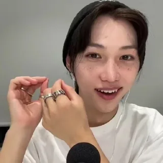 🎧 emoji |°•felix vlive•°| Telegram sticker 23 of 30