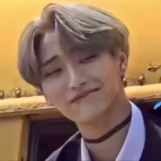 🫦 emoji кек-поп Telegram sticker 11 of 39