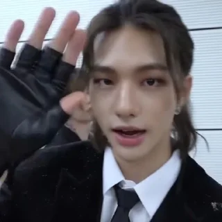 🖐 emoji hyunjin besti^^ Telegram sticker 6 of 120