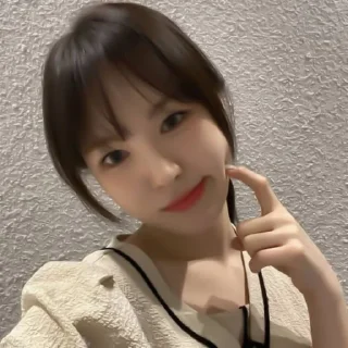🎧 emoji が !¡🎧 Wendy . . . @lastmeetingg Telegram sticker 24 of 32