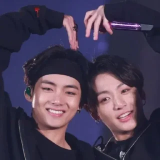 🤍 emoji vkook moments ༼ つ ◕◡◕ ༽つ Telegram sticker 7 of 120