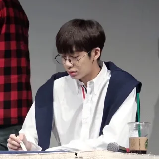 🧿 emoji ‹HYUNGWON› × @hiphelp Telegram sticker 12 of 37