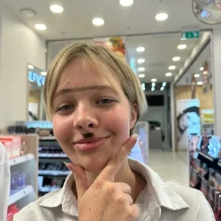 🥵 emoji краши 7 М Telegram sticker 3 of 20