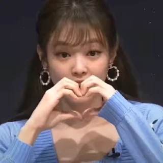 🫐 emoji ≪🫐≫ -jennie 𝘣𝘺 —@vvloco Telegram sticker 18 of 30