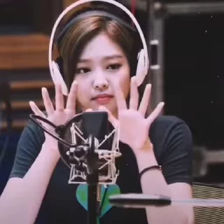 🫐 emoji ≪🫐≫ -jennie 𝘣𝘺 —@vvloco Telegram sticker 11 of 30
