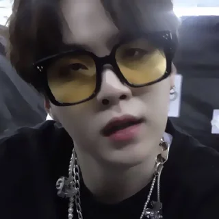 🛒 emoji :;yoongi;: @akiyihelp Telegram sticker 22 of 40