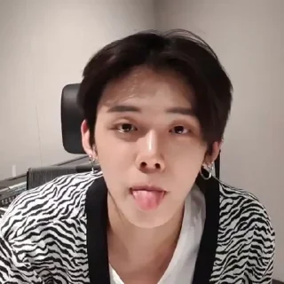 Sticker from StikYeonjon