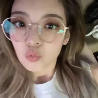 👄 emoji . .☆Lia itzy☆. . Telegram sticker 11 of 21