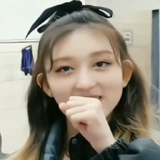🪩 emoji gaeul٭◟ ࣪ ִֶָ ୭ Telegram sticker 23 of 30
